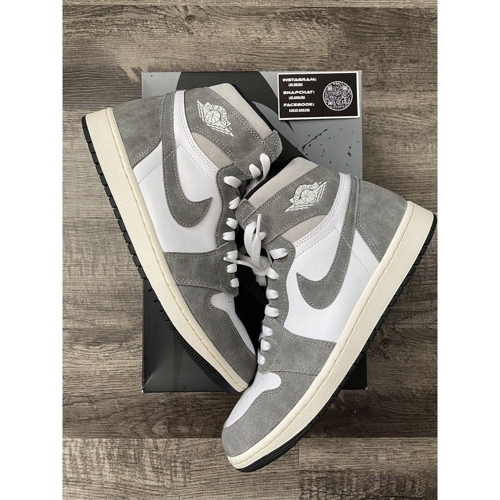 Size 10.5 - Air Jordan‎ 1 Retro OG High Washed Black